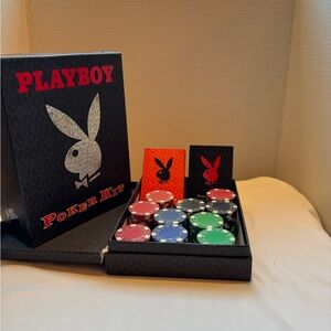 PLAYBOY Poker Kit all cards present!